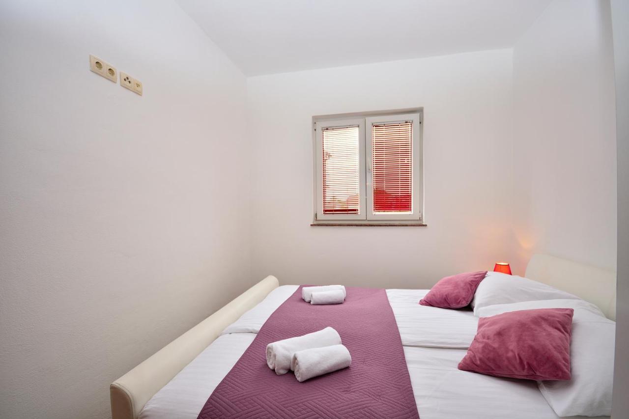 Stella Maris Apartments Vodice Bagian luar foto
