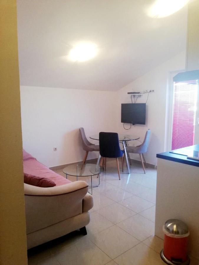 Stella Maris Apartments Vodice Bagian luar foto